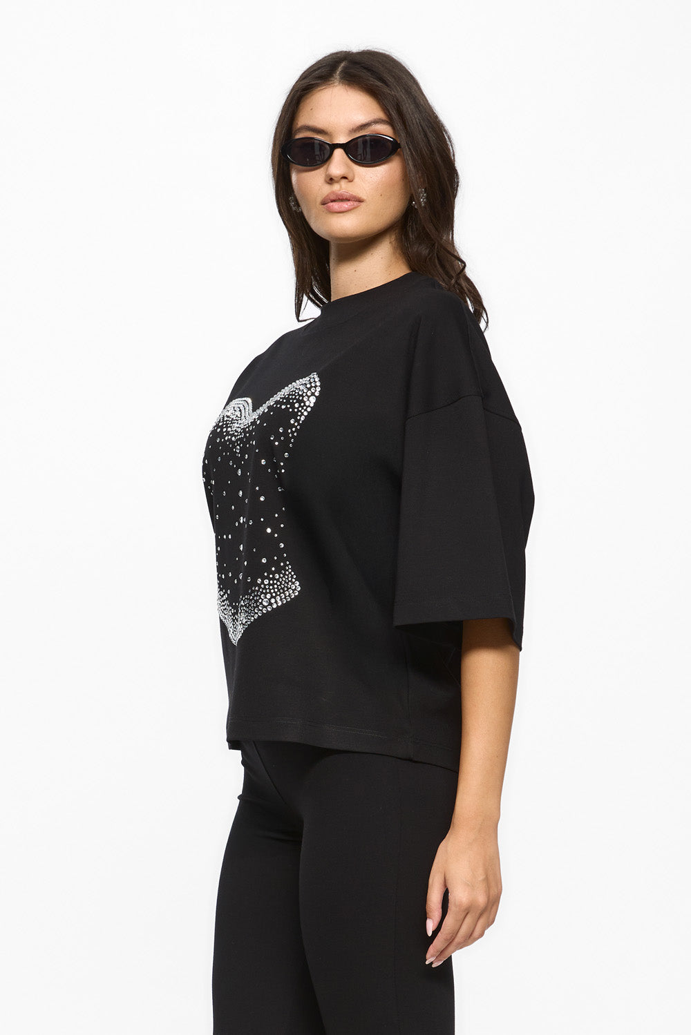 Black Pearl with with Applied Rhinestone Details T-shirt