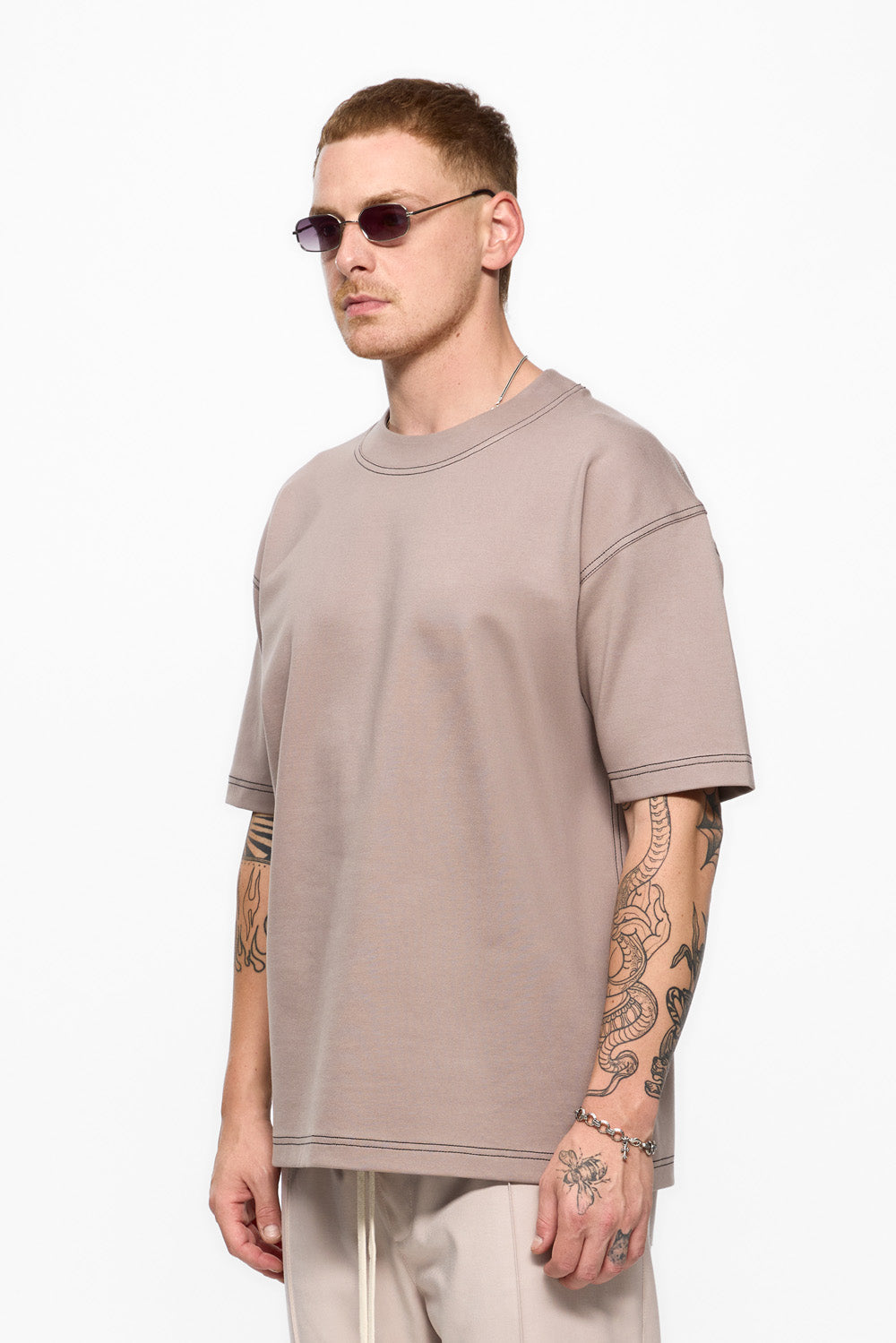 Khan Beige T-shirt with decorative stitching