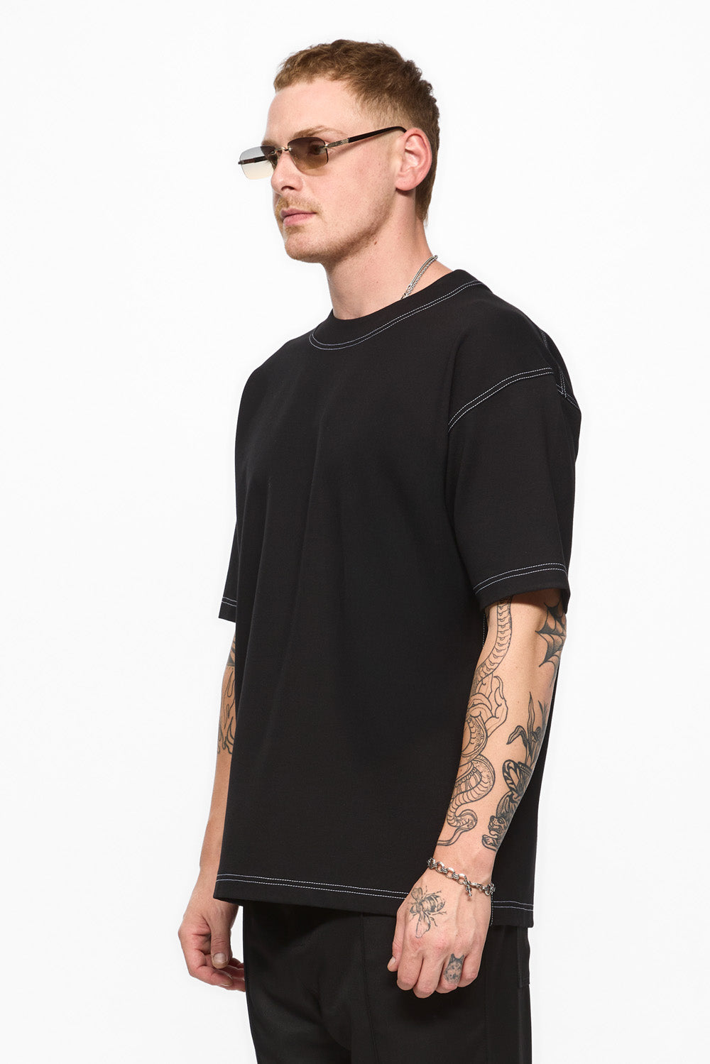 Khan Black T-shirt with decorative stitching