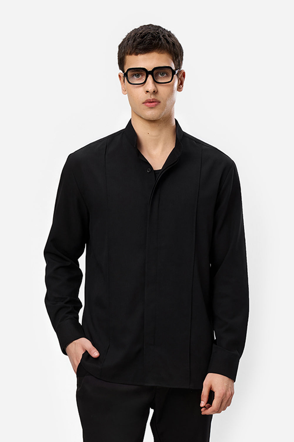 Thom V3 Black cloth Shirt