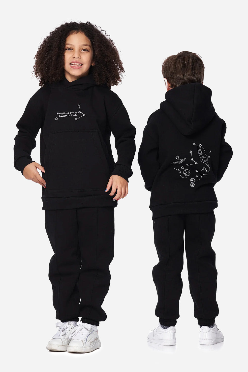 Compleu Trening pentru copii Galaxy | Negru | Stil Modern & Jucaus | Confort & Funcționalitate | Atelier Hamza