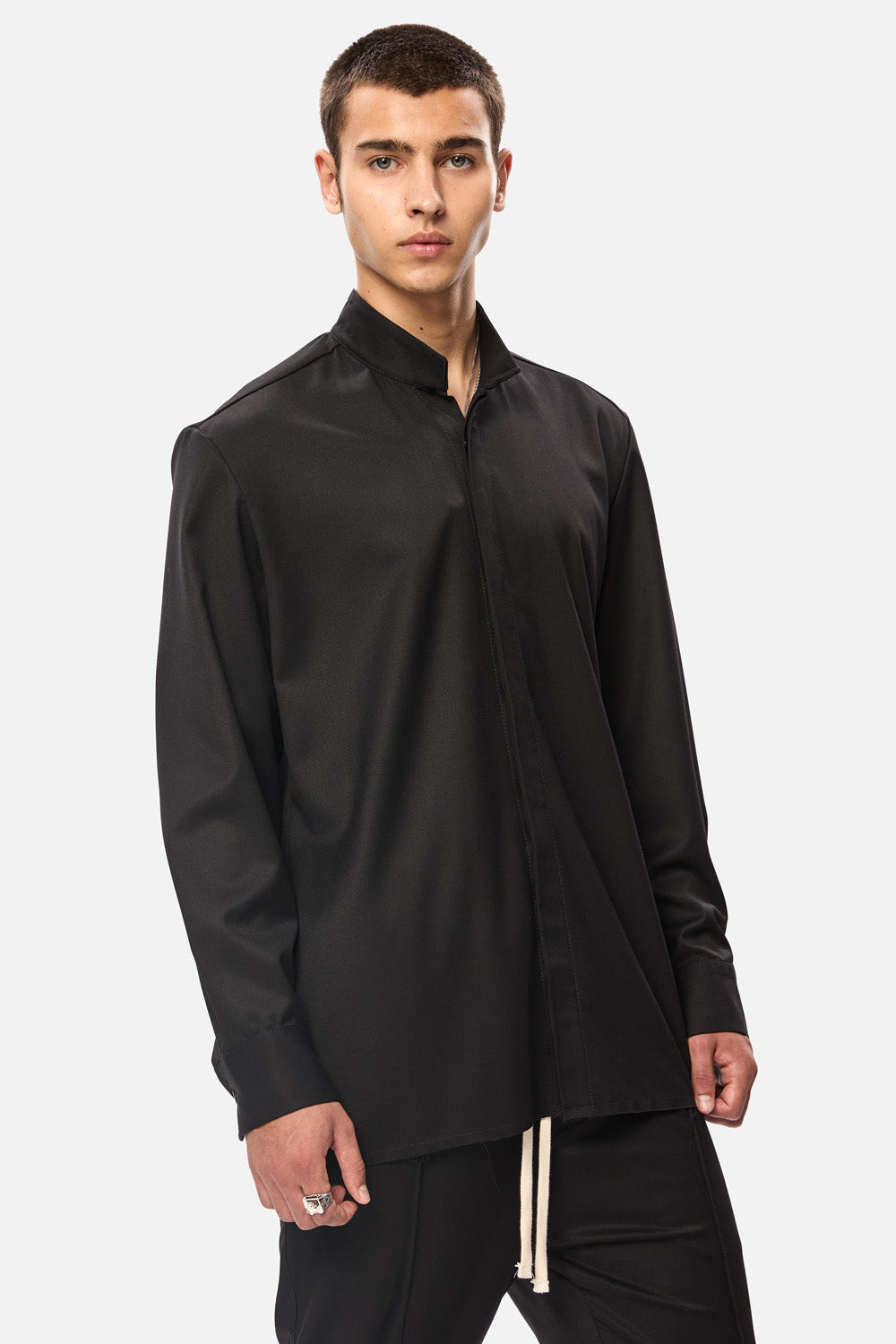 Camasa Thom | Bărbați | Negru | Stil Modern & Elegant | Confort & Funcționalitate | Atelier Hamza