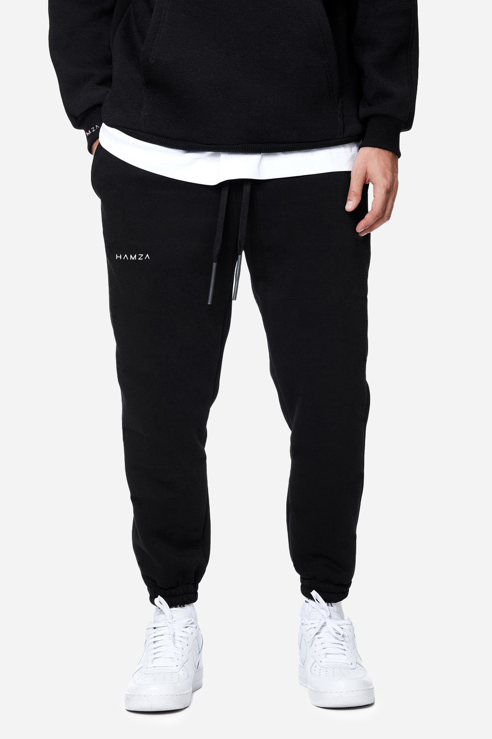 Pantaloni Osiris Flausati | Bărbați | Negru | Stil Modern & Elegant | Confort & Funcționalitate | Atelier Hamza