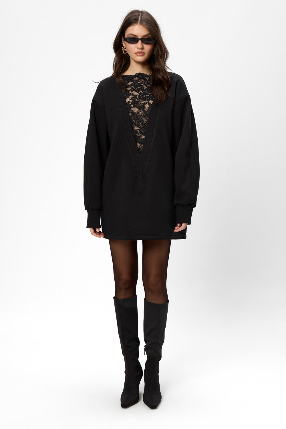 Sukienka z detalem przy dekolcie i podwójnym zamkiem Bipolar