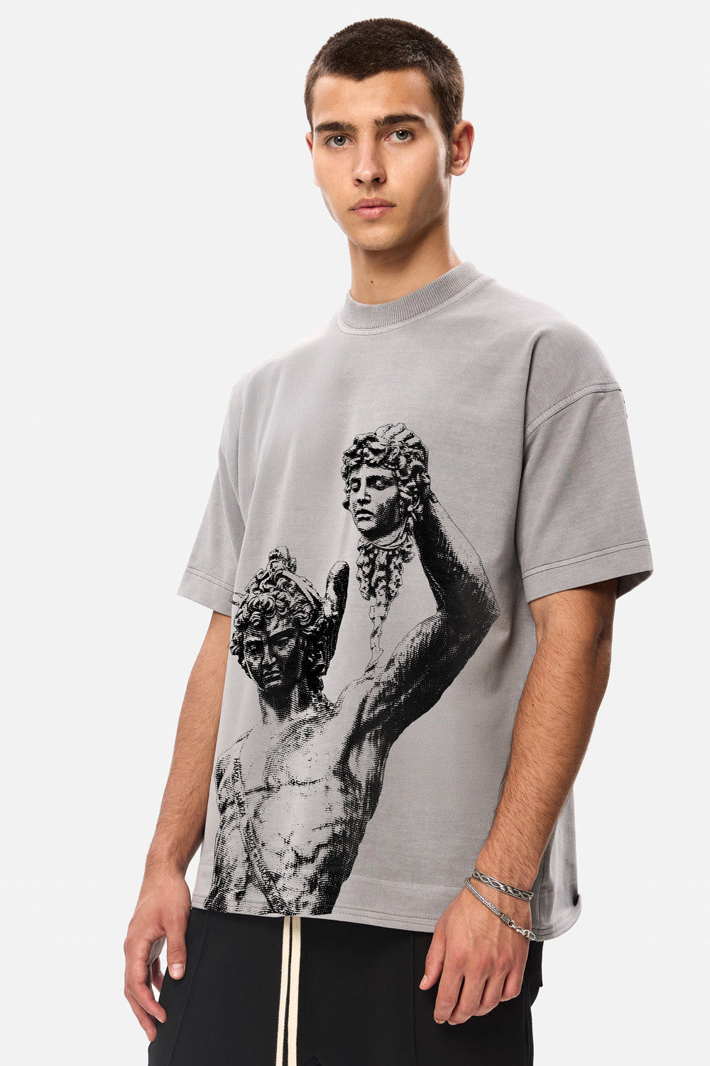 Tricou de barbati cu imprimeu Perseus | Confort & Eleganță | Gri | Atelier Hamza