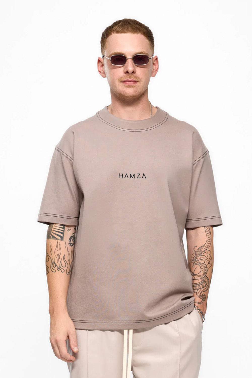 Kira embroidered Black T-shirt