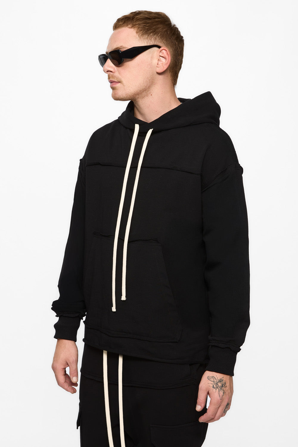 Crudo 2.0 Black Unfinished edges Hoodie