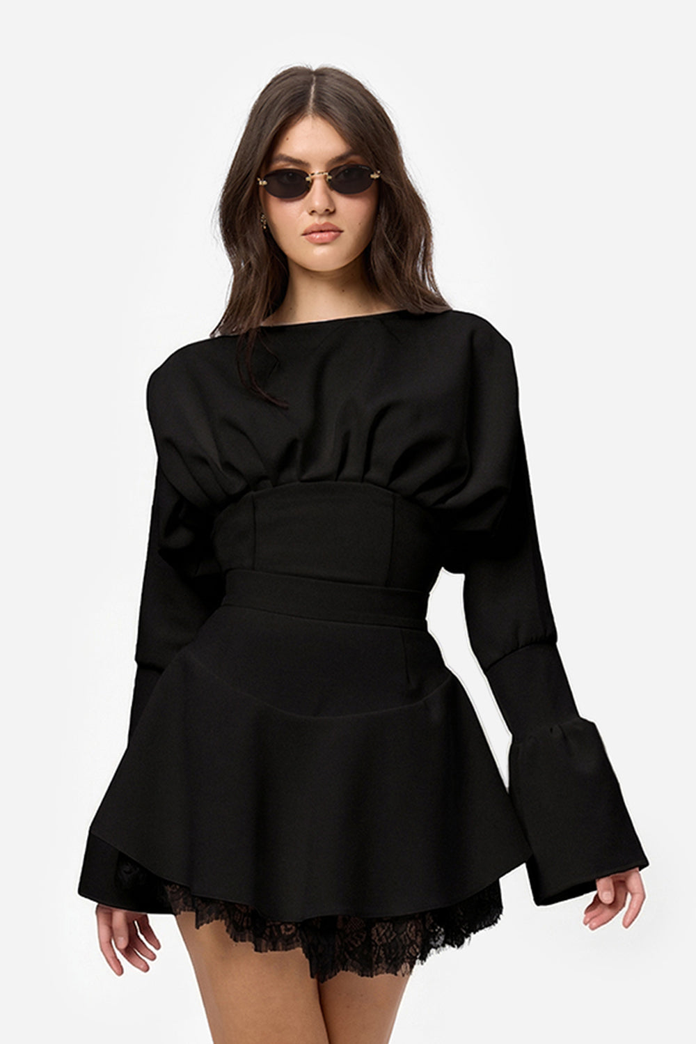 Czarna bluza z kapturem Karol z gorsetem