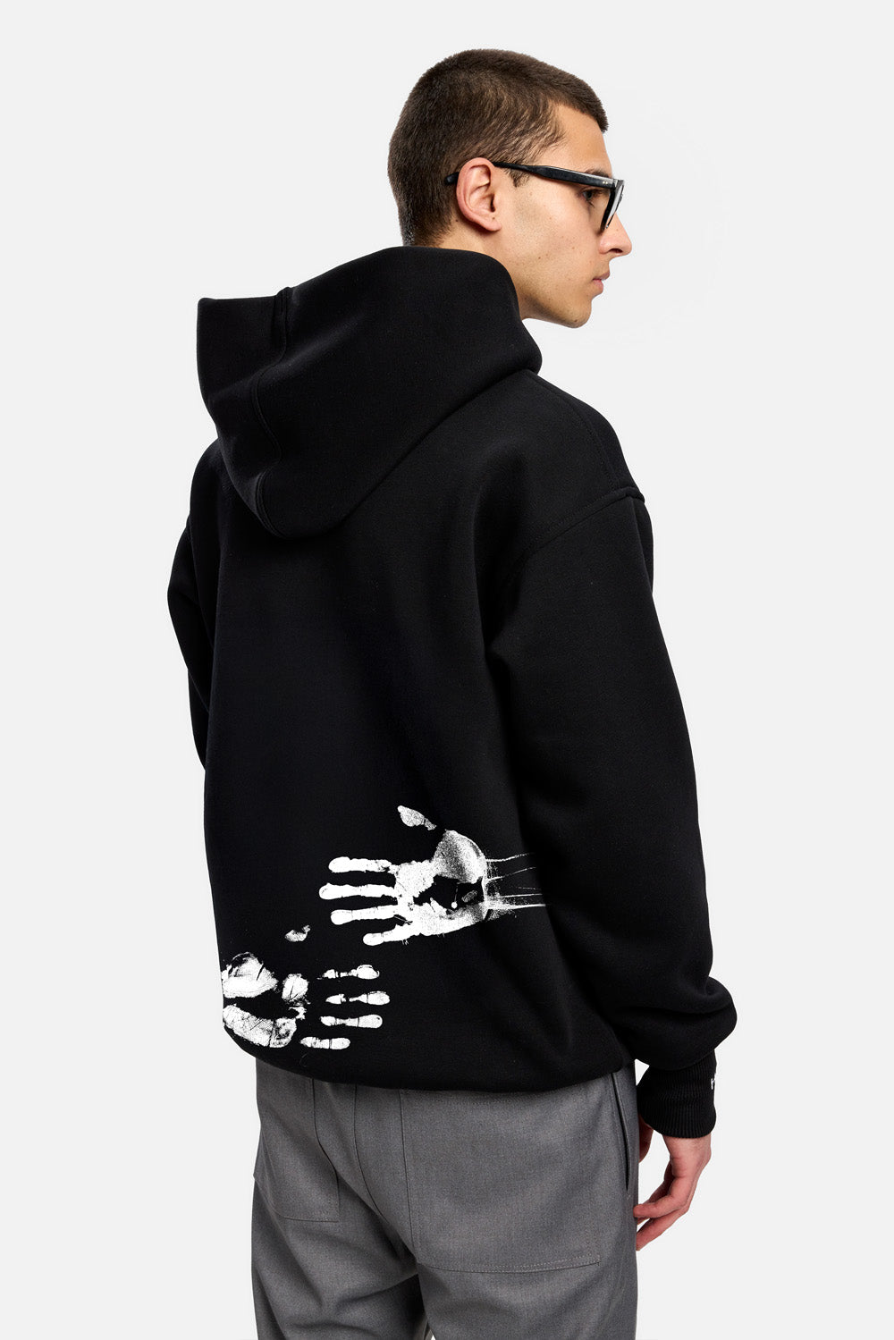 A hug Black printed fleece Hoodie