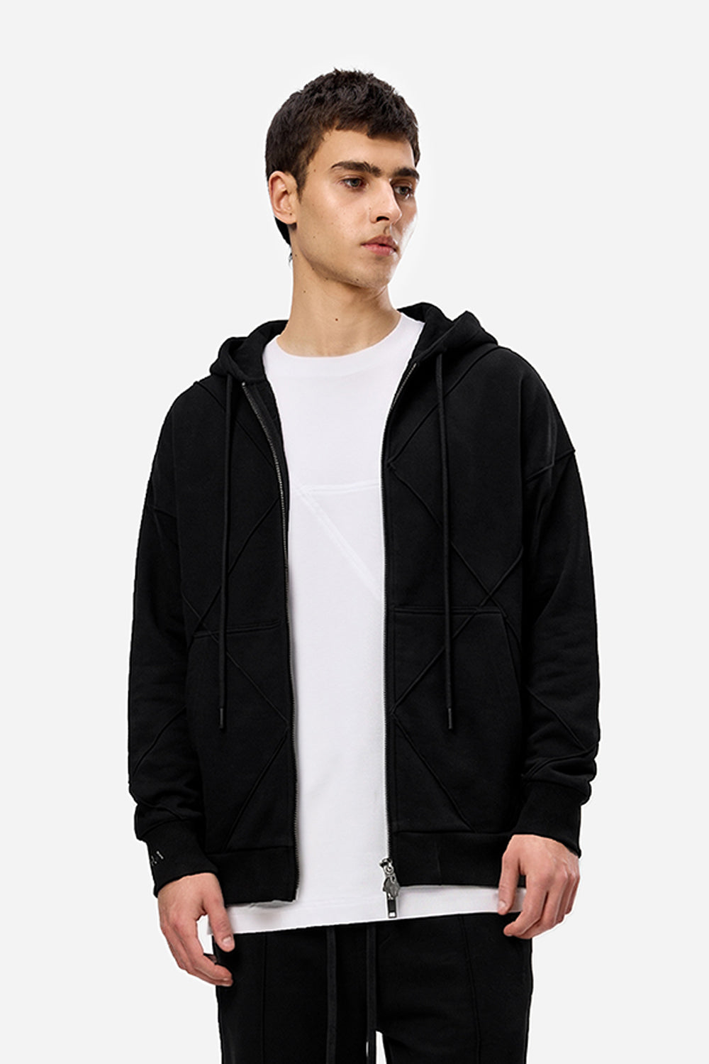 Czarna bluza z kapturem Crudo z niedokończonymi krawędziami