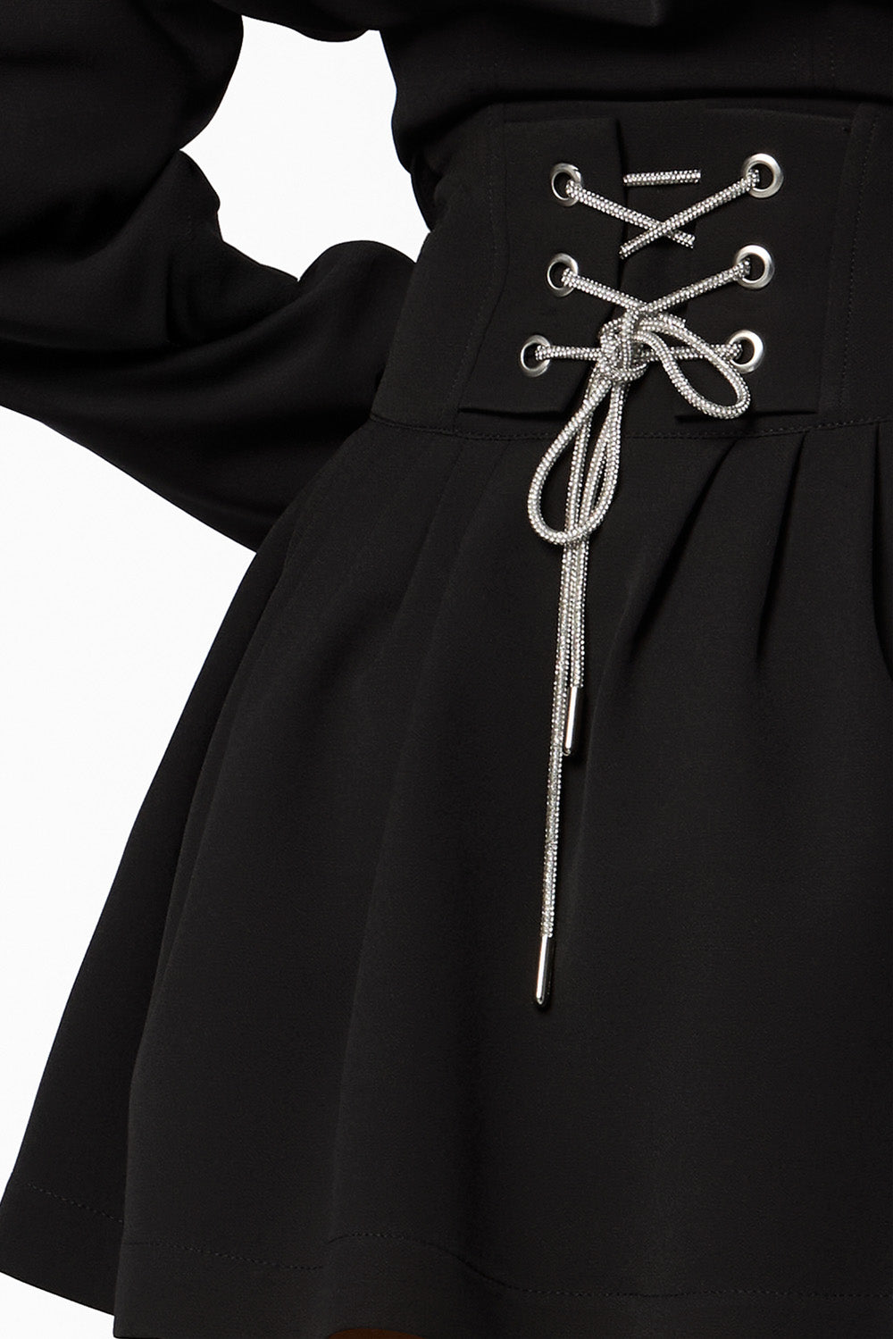 Szorty Santorini z popeliny z aplikowanymi cyrkoniami