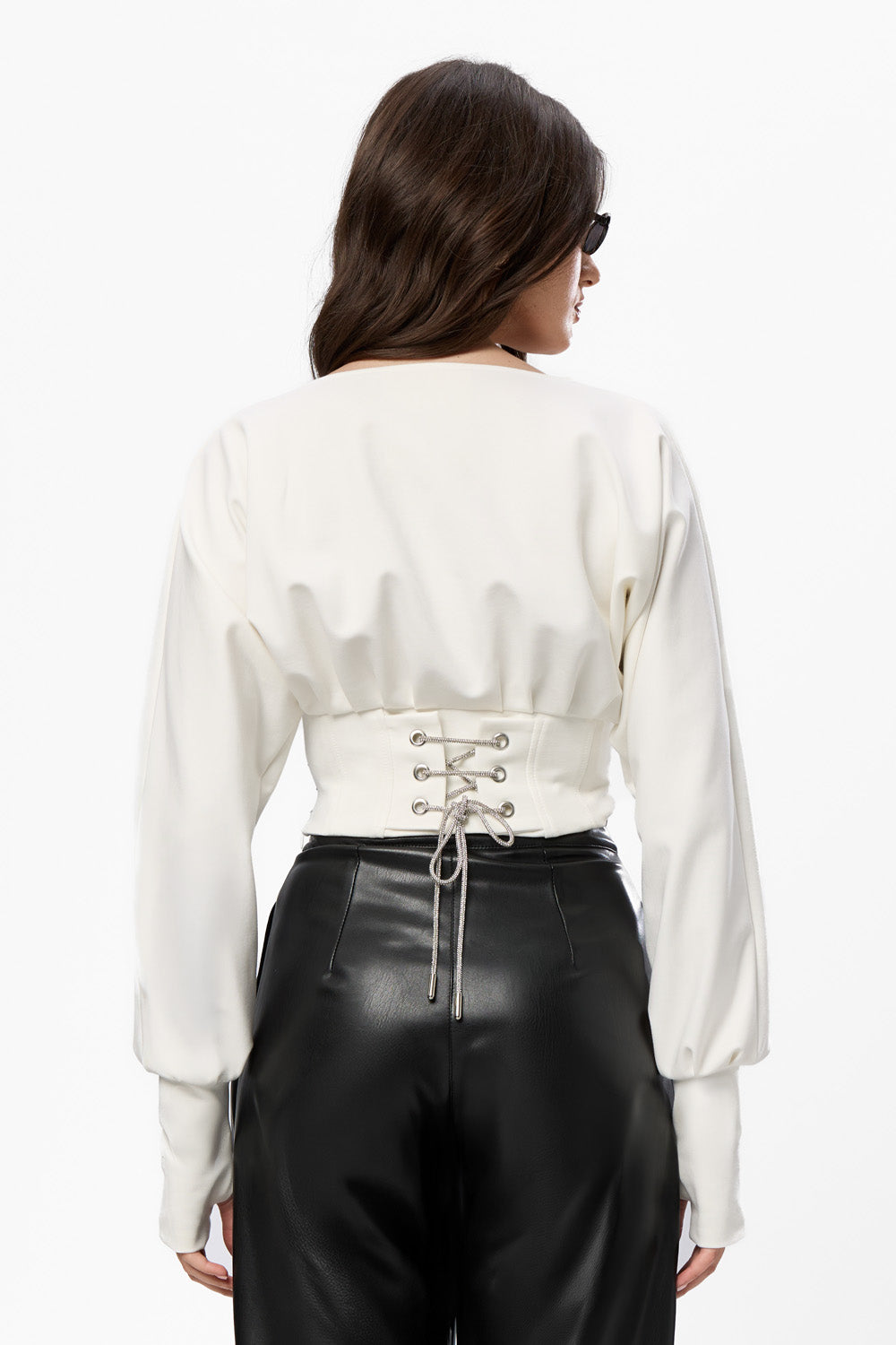 Czarna bluza z kapturem Karol z gorsetem