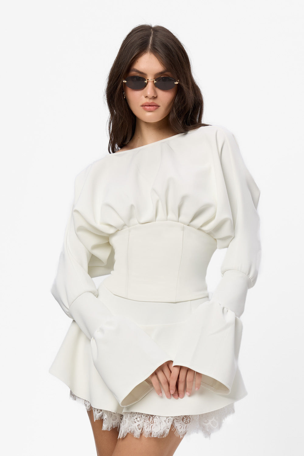 Czarna bluza z kapturem Karol z gorsetem