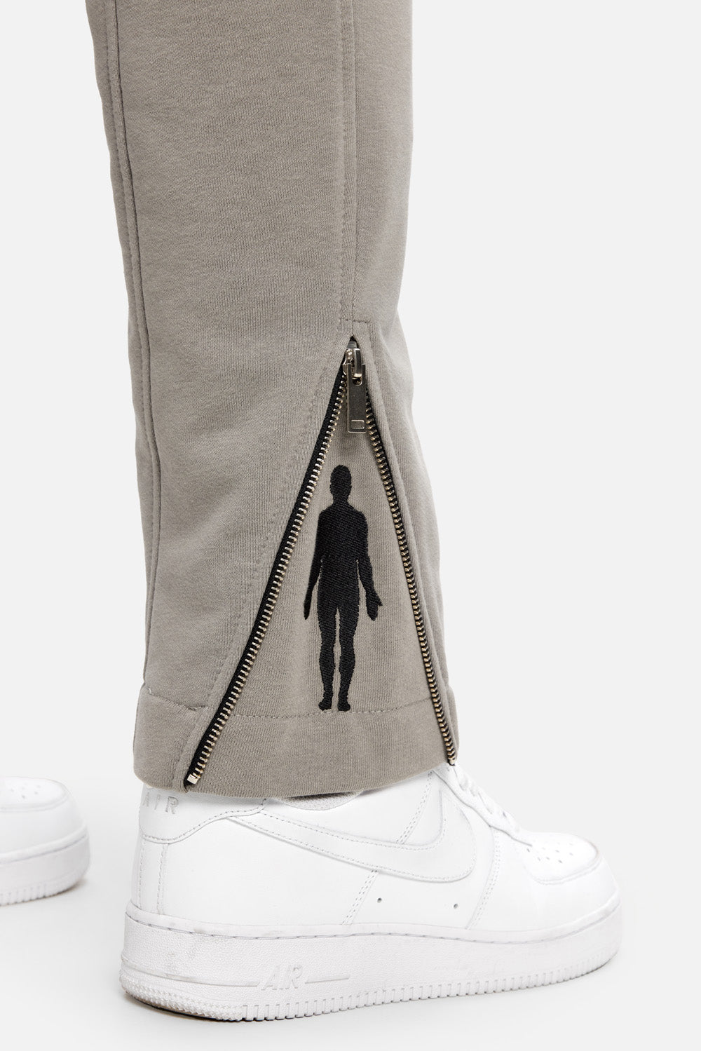 Enigma embroidred pants