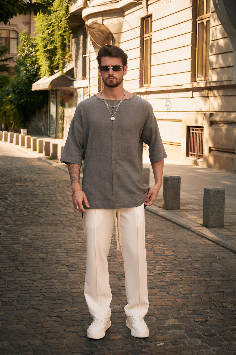 Tricou subtire Kyma | Bărbați | Gri | Stil Modern & Elegant | Confort & Funcționalitate | Atelier Hamza