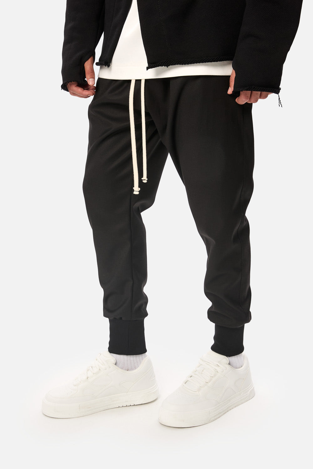 Pantaloni din stofa Tommy | Bărbați | Negru | Stil Modern & Elegant | Confort & Funcționalitate | Atelier Hamza