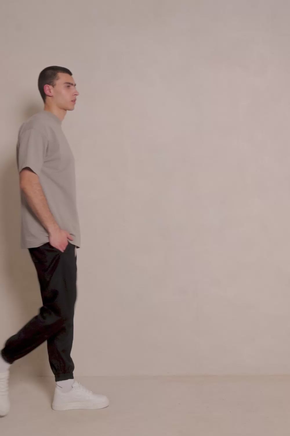 Tricou cu imprimeu Zeus | Bărbați | Gri | Stil Modern & Elegant | Confort & Funcționalitate | Atelier Hamza
