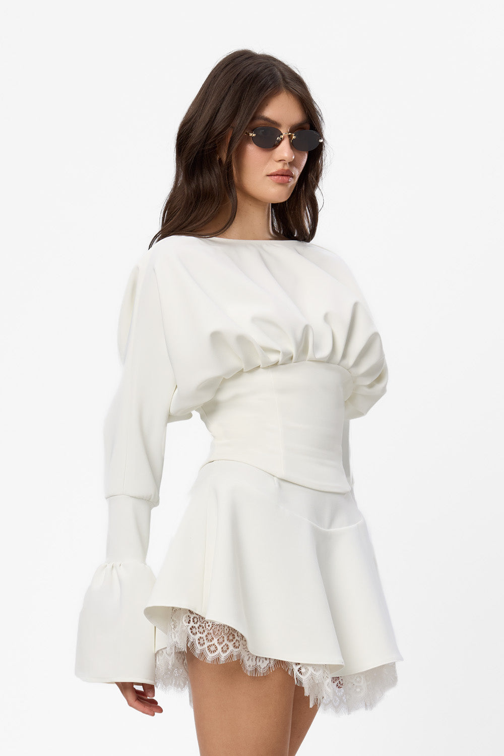 Czarna bluza z kapturem Karol z gorsetem