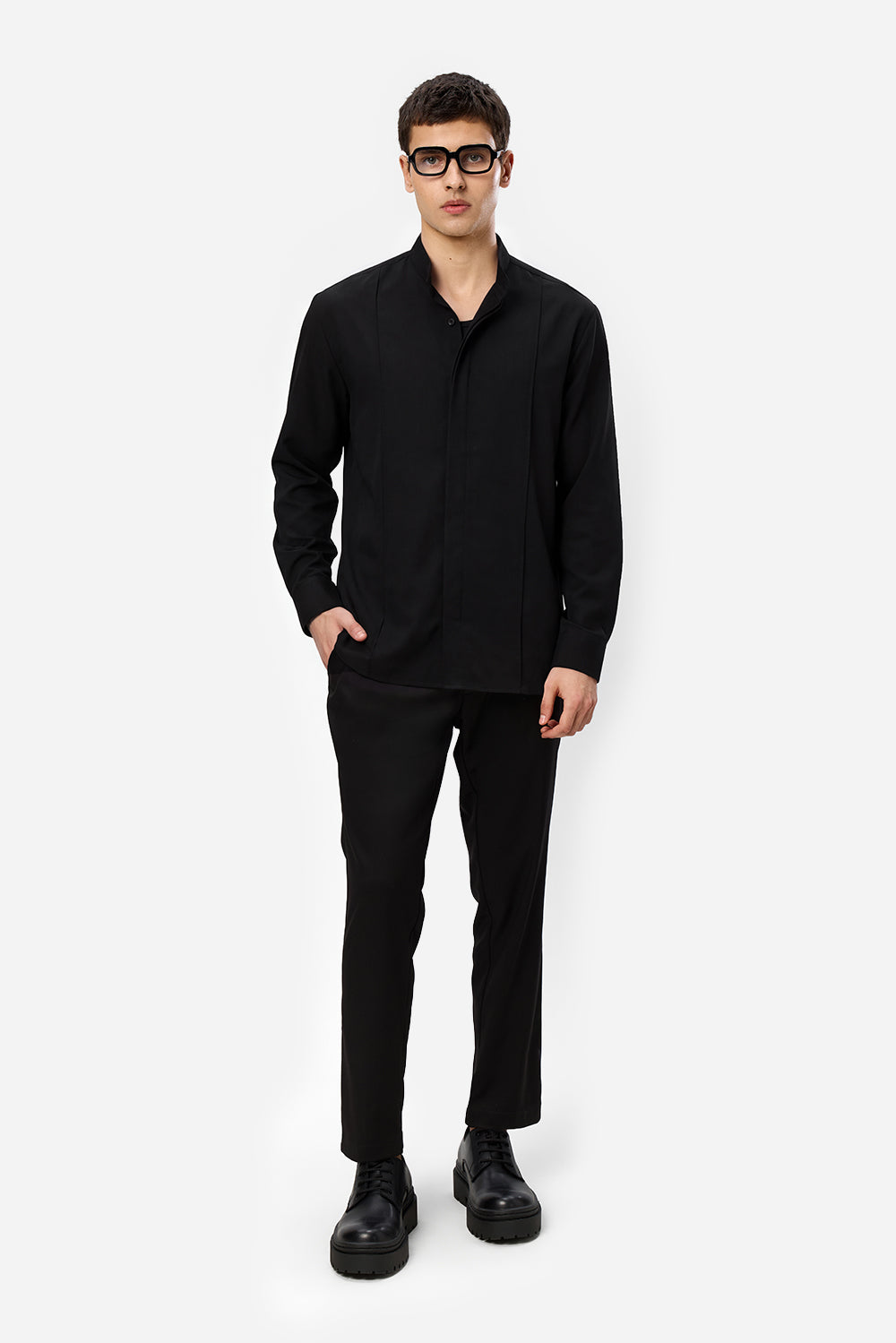 Thom V3 Black cloth Shirt