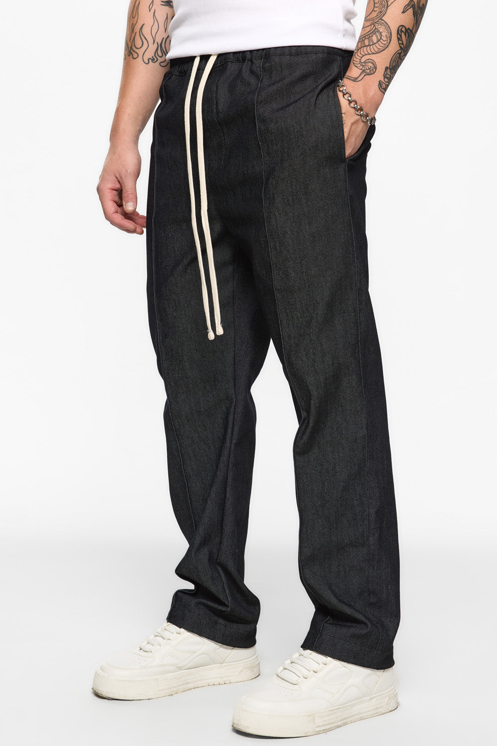 Six denim pants