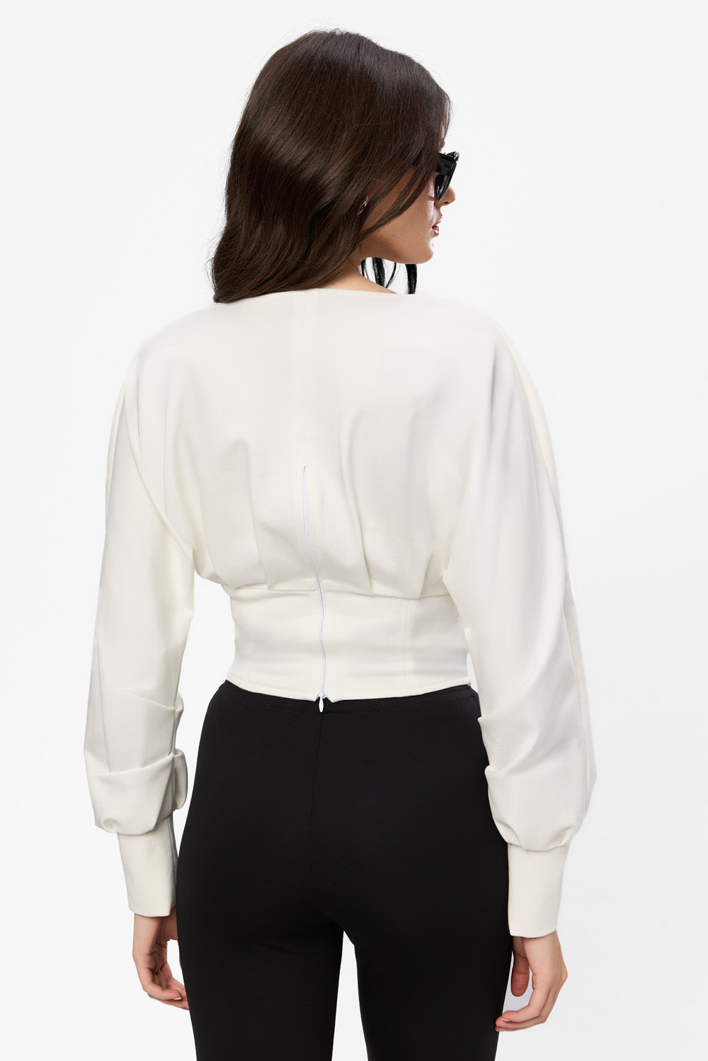 Nyssa V3 off-white Top