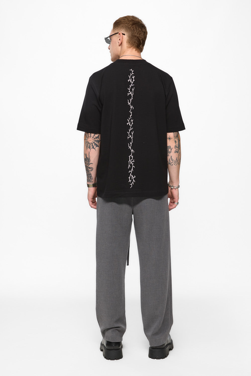 Czarna Koszulka z Haftem Akira