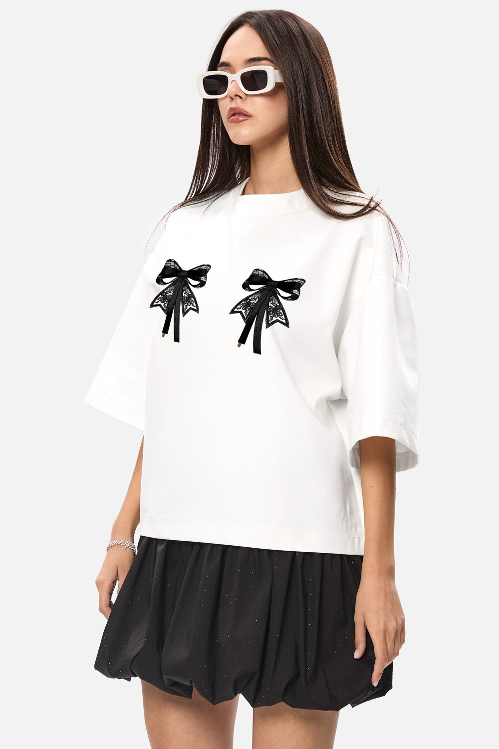 Luna with bows applique off-white T-shirt W