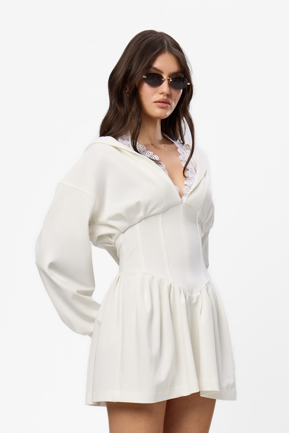 Czarna bluza z kapturem Karol z gorsetem