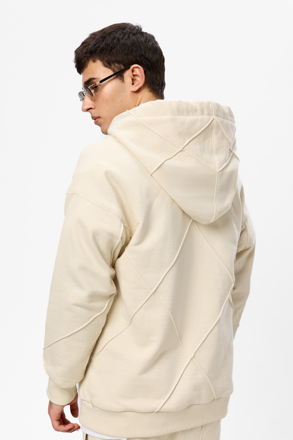 Czarna bluza z kapturem Crudo z niedokończonymi krawędziami