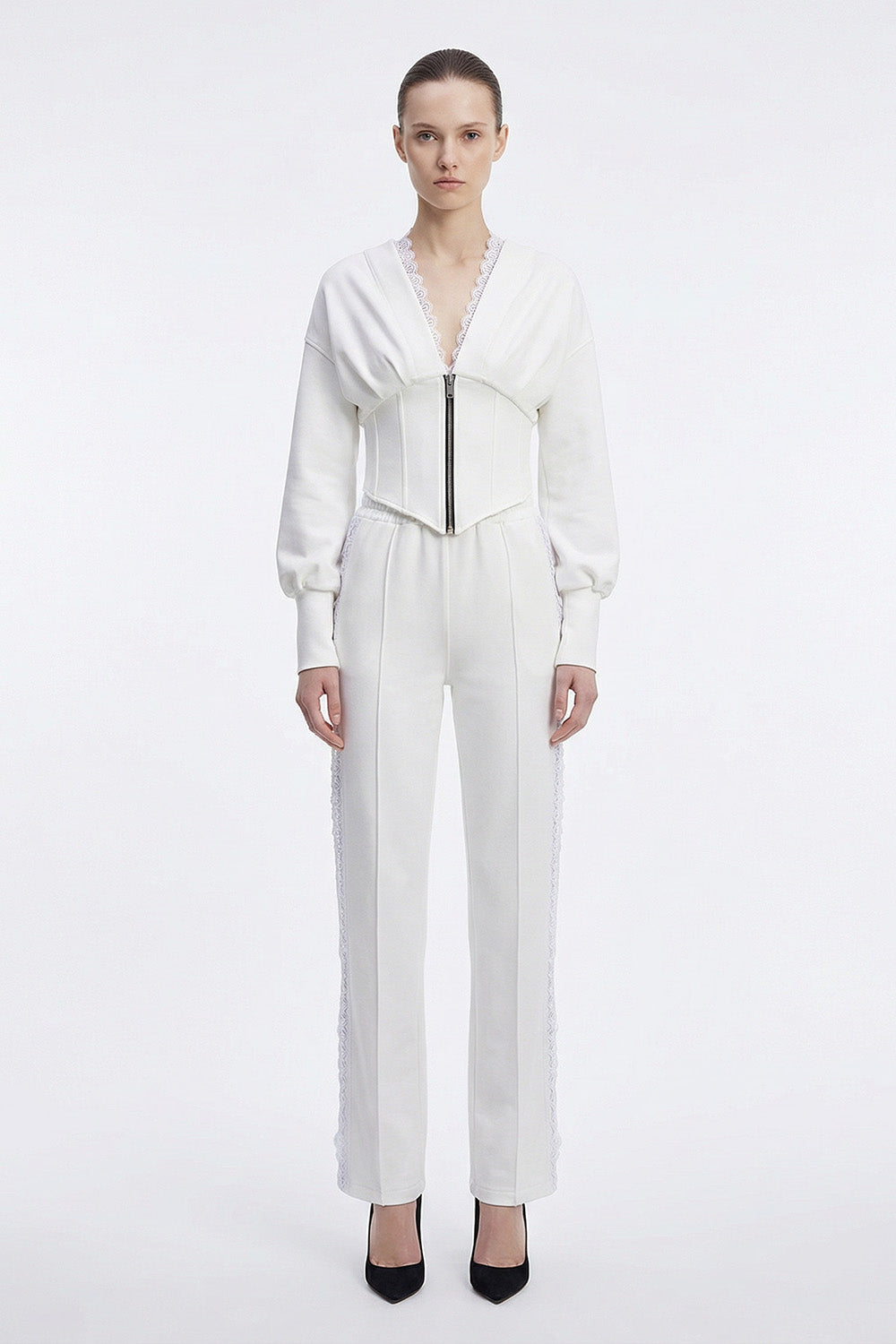 Karol v2 lace off-white flared Pants